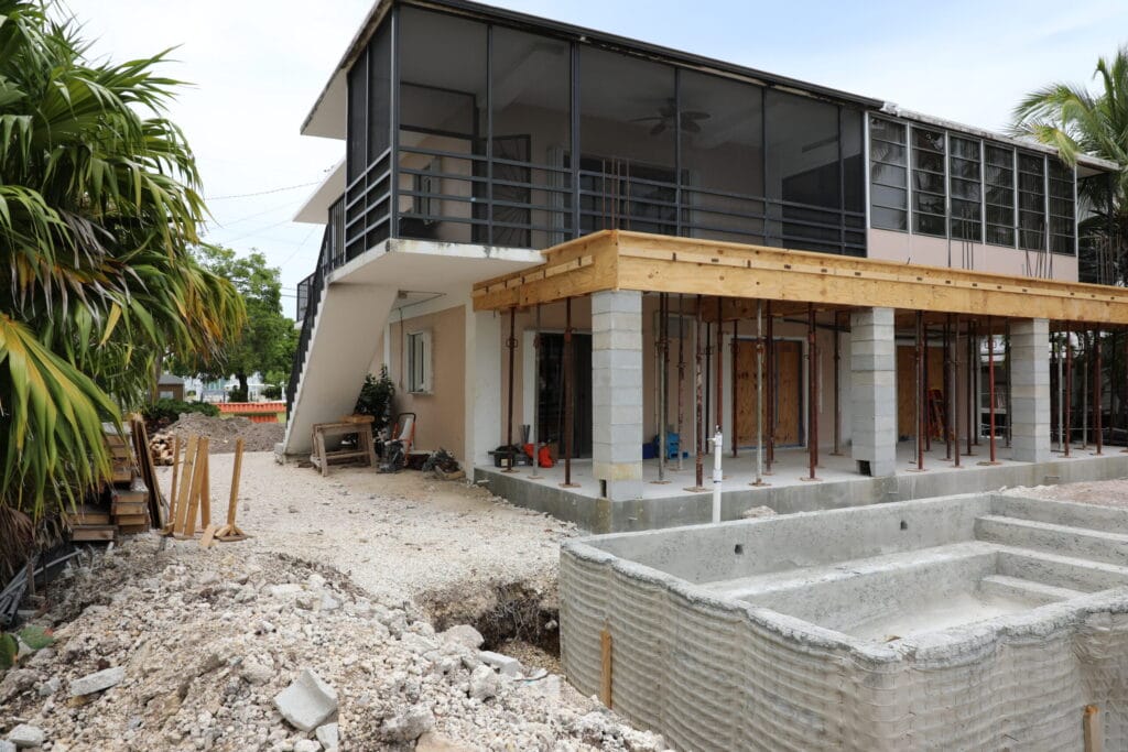Green Turtle Inn - Island Villa Construction